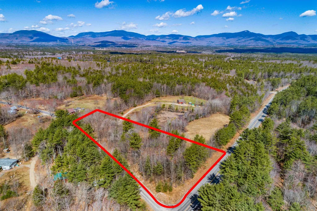 390 Vittum Hill Road Sandwich NH 03223