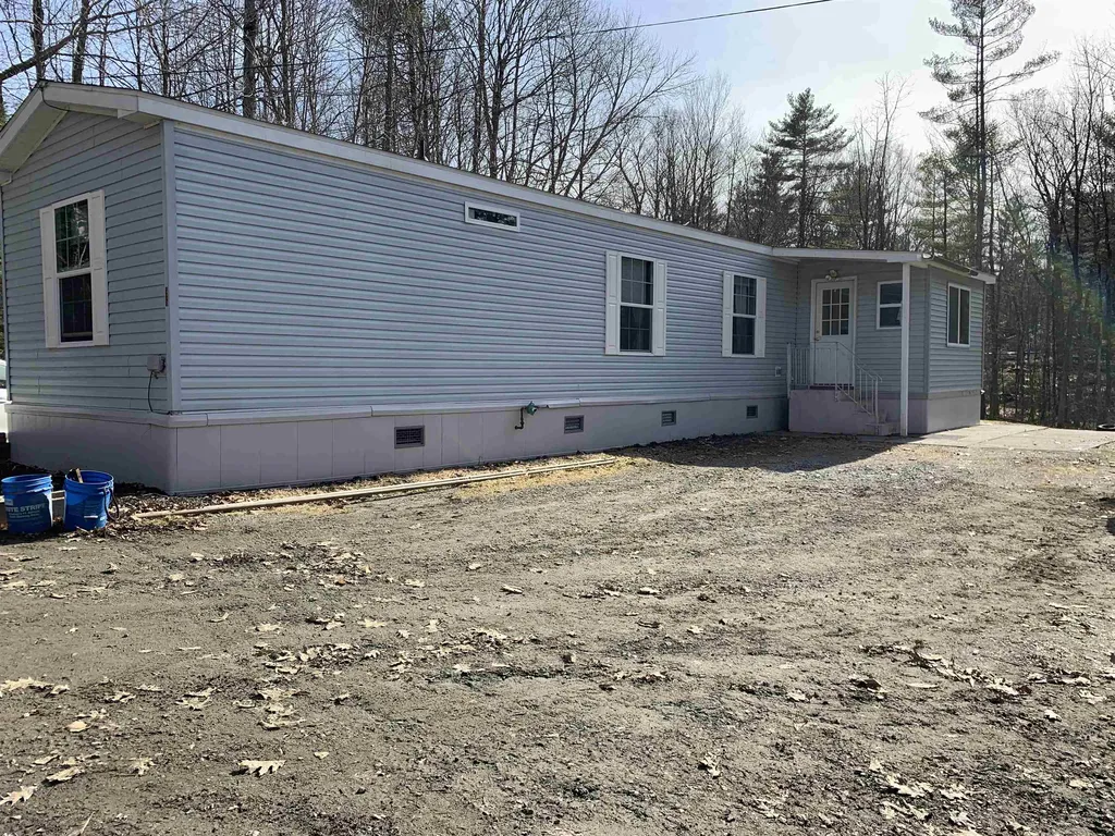 96 Costello Road Hartford VT 05001