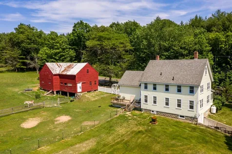 117 Turtle Pond Road Lee NH 03861