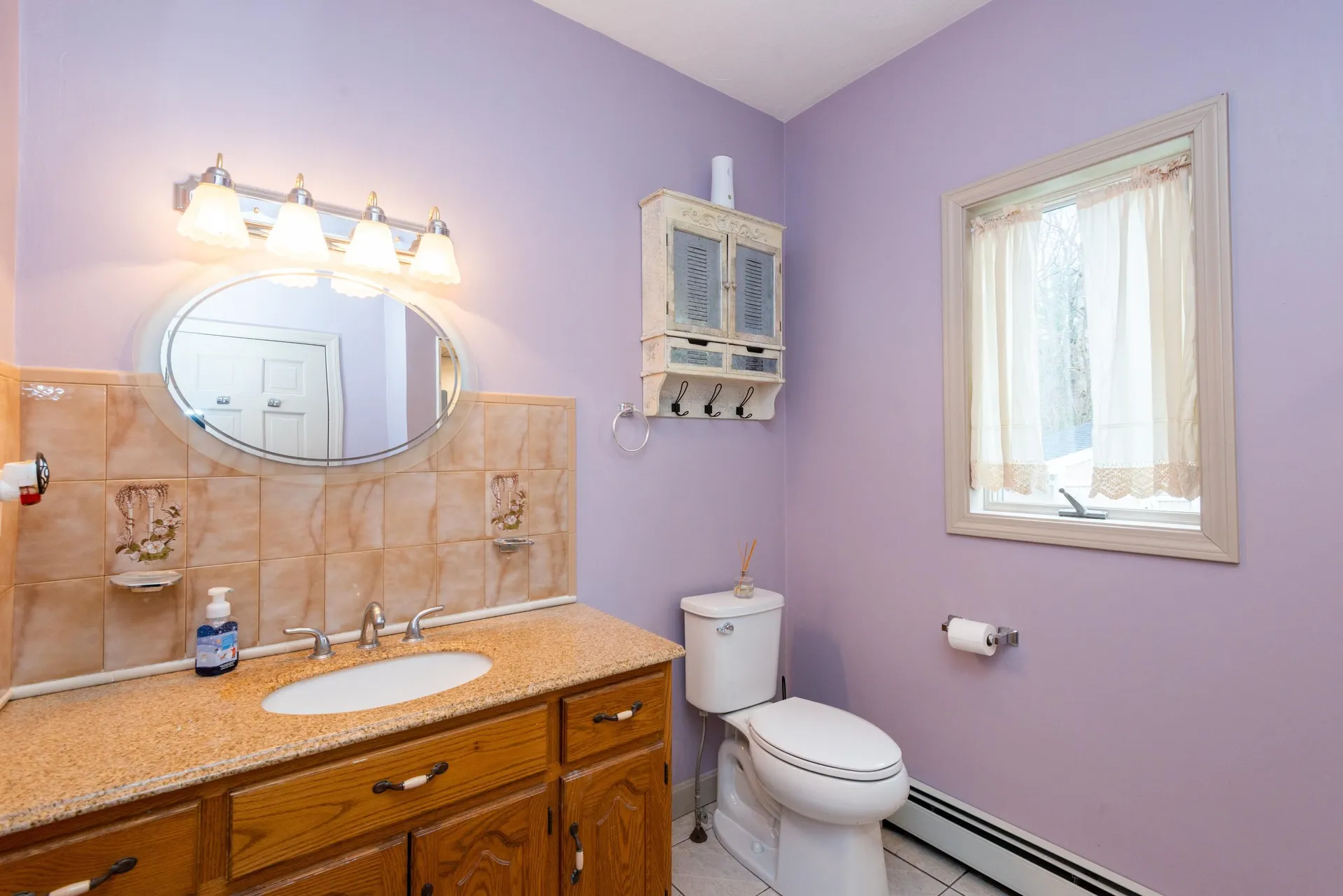 28 Fox Run Lane Salem NH 03079