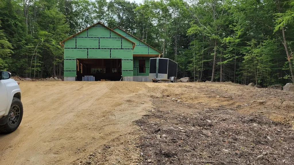 L36 Water Road Alton NH 03809