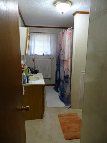 26 Cottage Street Orleans VT 05860