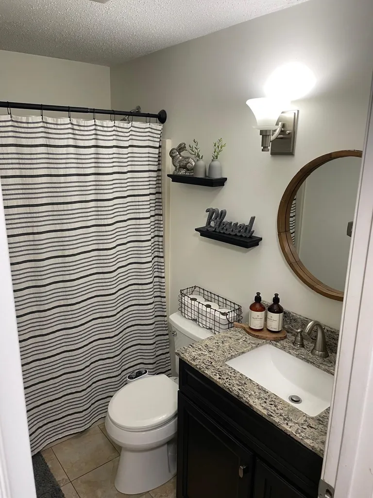 7 Pinecrest Circle Franklin NH 03235