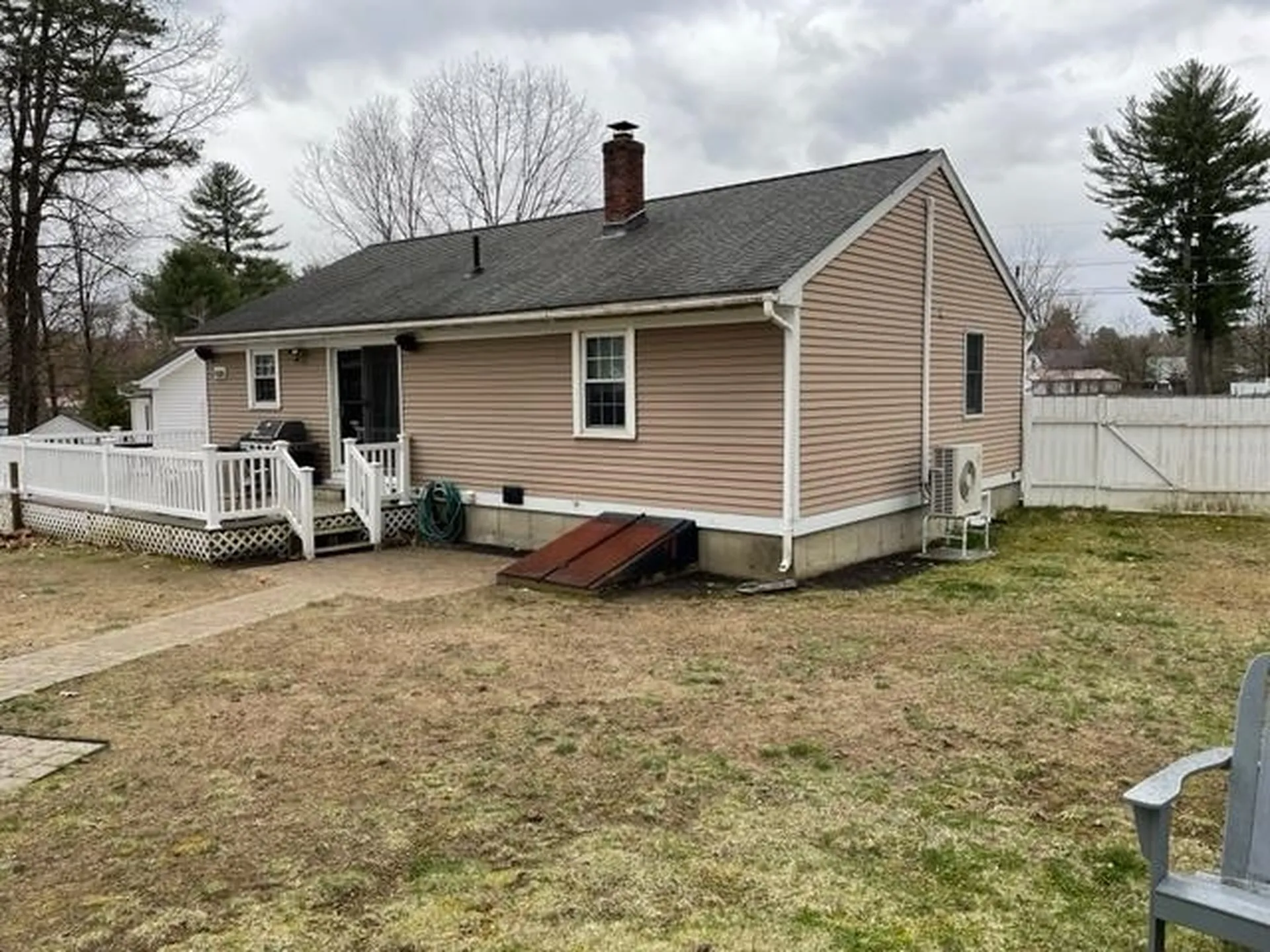 7 Pinecrest Circle Franklin NH 03235