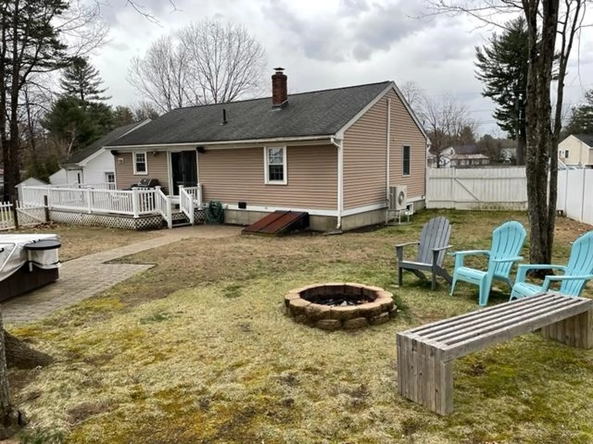 7 Pinecrest Circle Franklin NH 03235