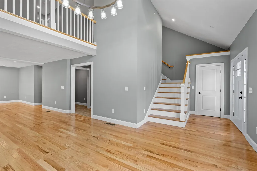 112 Brook Hill Meredith NH 03253