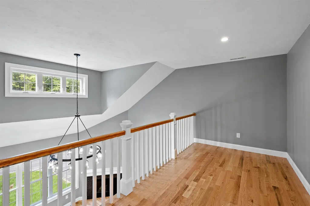112 Brook Hill Meredith NH 03253