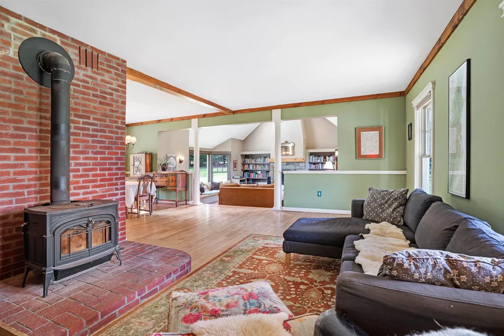 6 Spring Hill Lane Lyme NH 03768