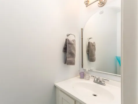 7 Sugar Tree Lane Essex VT 05452