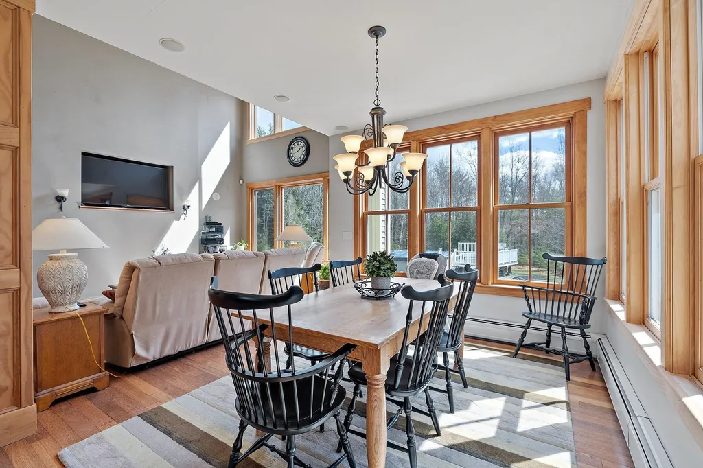 409 Deerfield Road Allenstown NH 03275