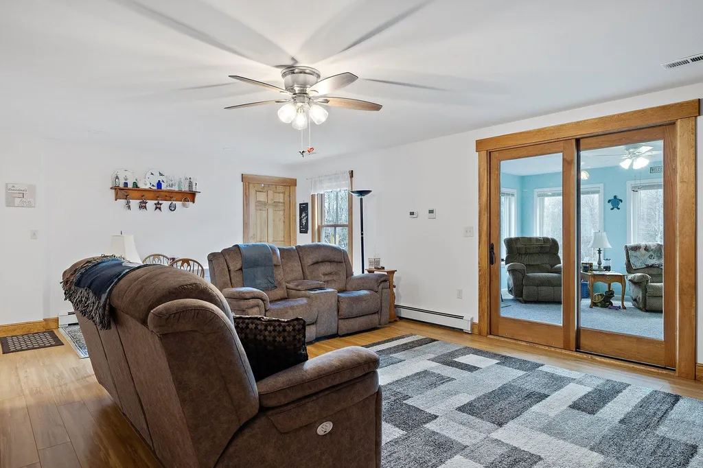 409 Deerfield Road Allenstown NH 03275