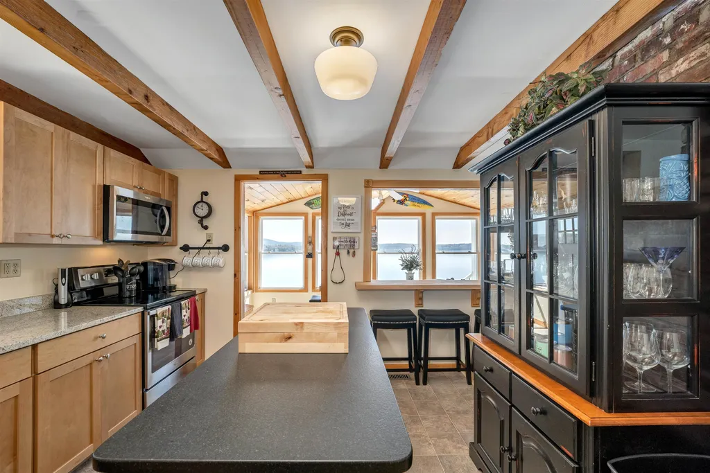 284-2 Black Brook Road Sanbornton NH 03269