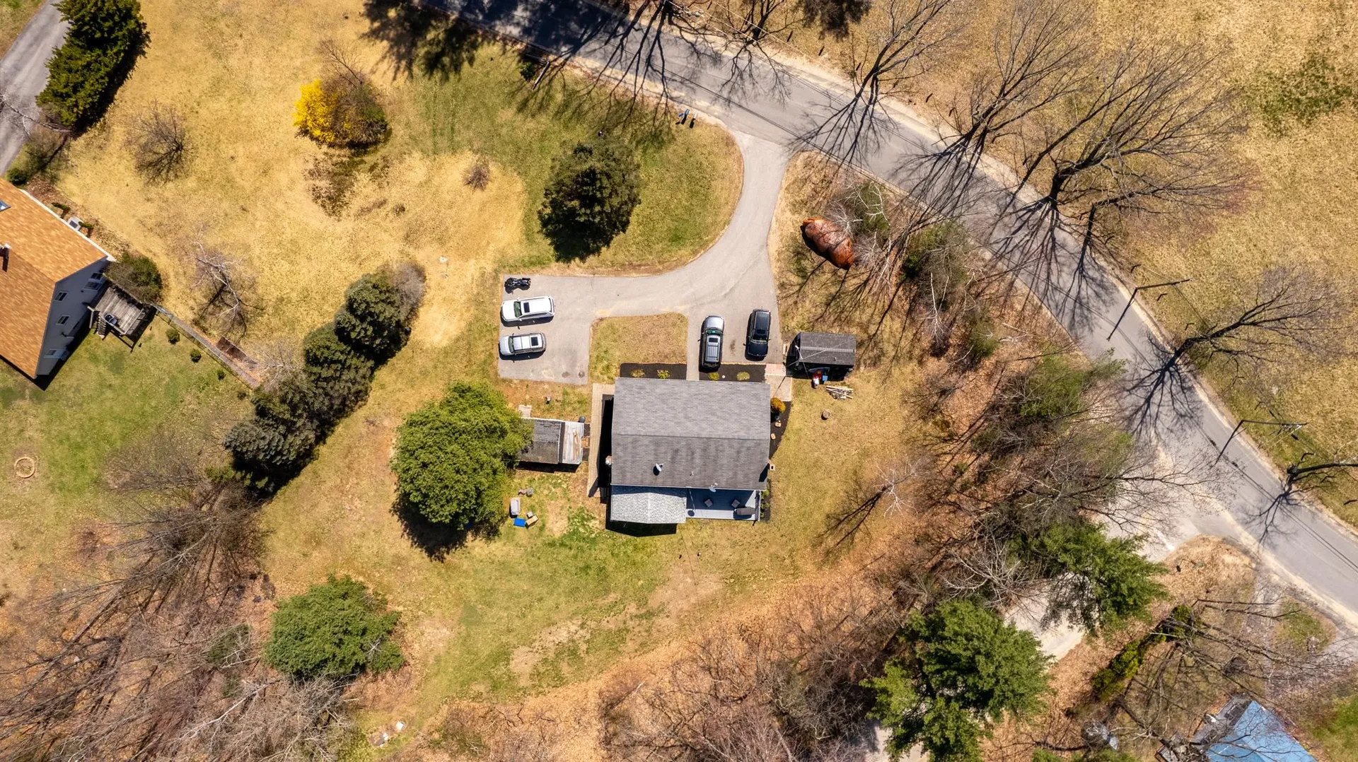 5 Lakeview Road Raymond NH 03077