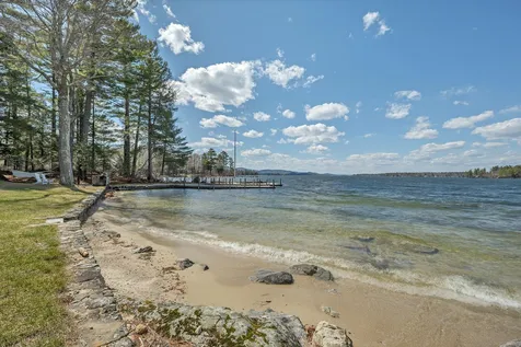 212 Springfield Point Road Wolfeboro NH 03894
