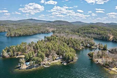 212 Springfield Point Road Wolfeboro NH 03894