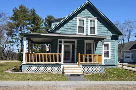20 Pleasant Street Lancaster NH 03584