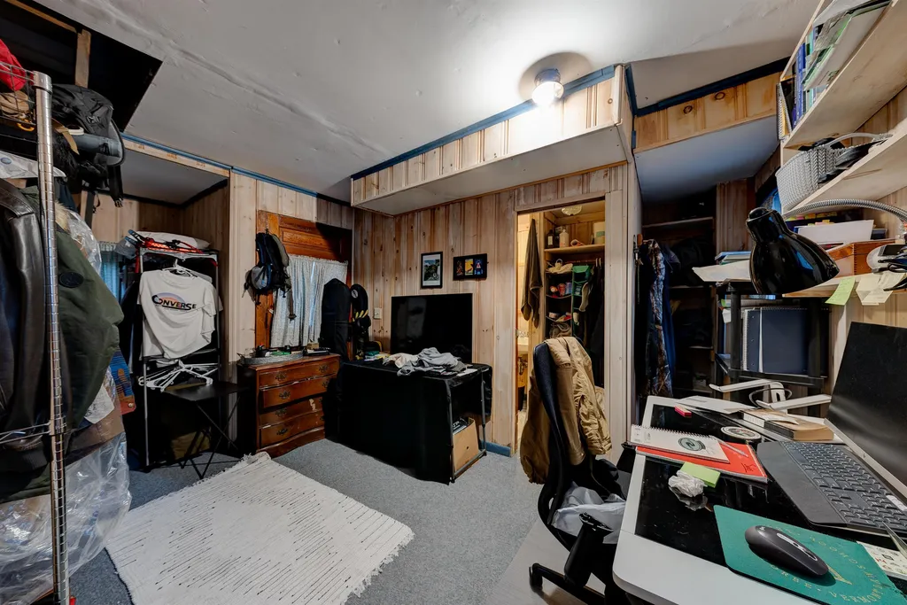 82 N Windsor Street Royalton VT 05068