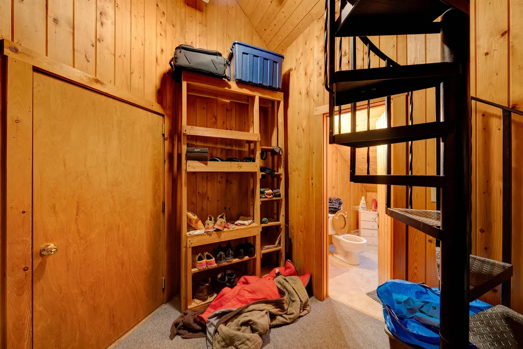 82 N Windsor Street Royalton VT 05068