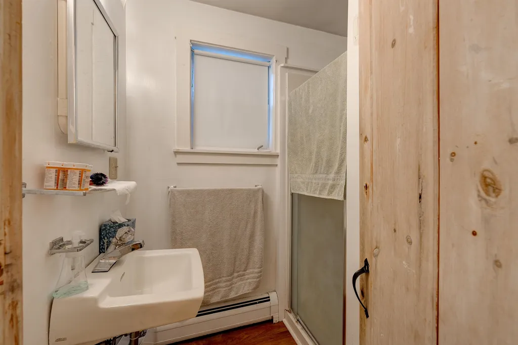 82 N Windsor Street Royalton VT 05068