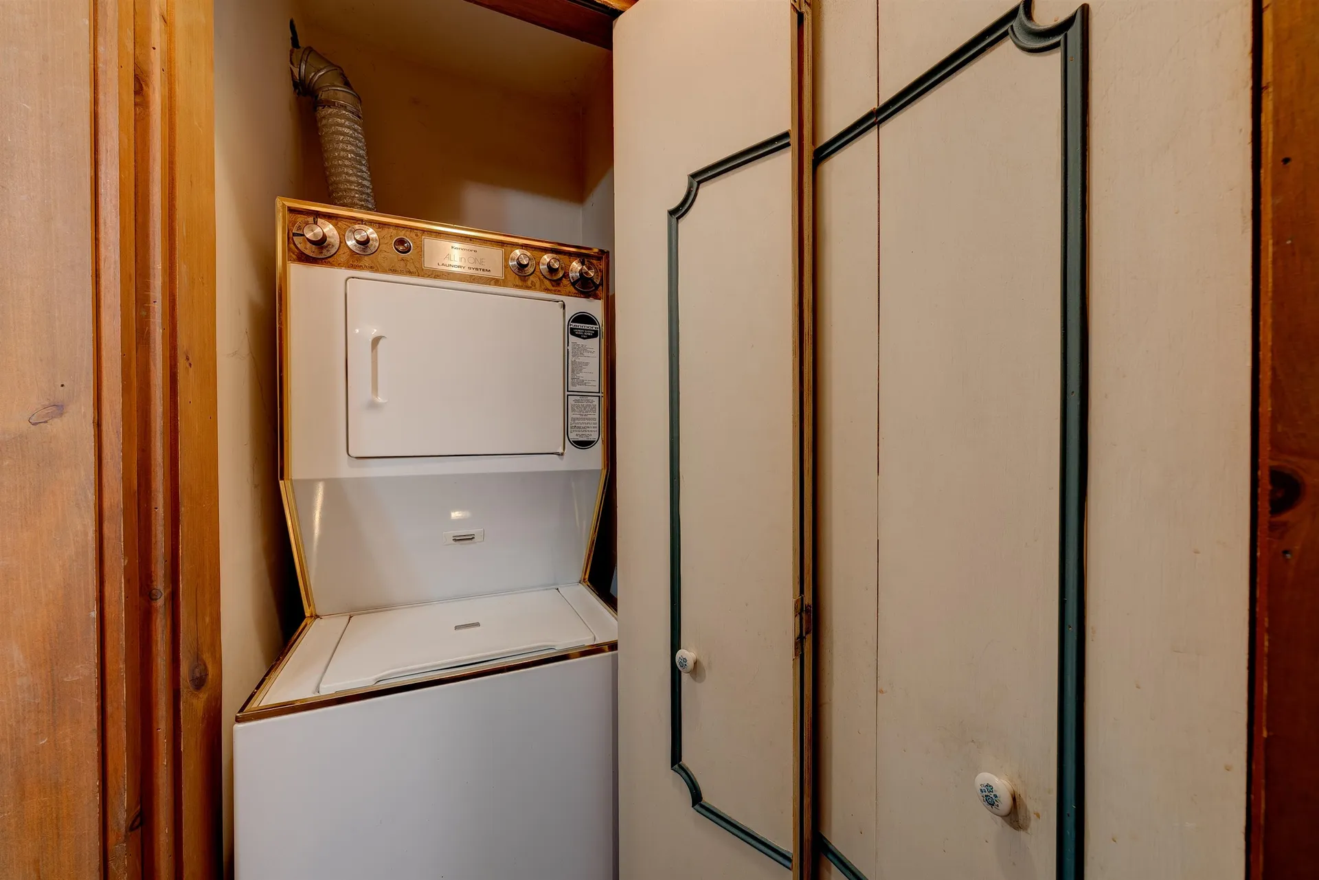 82 N Windsor Street Royalton VT 05068