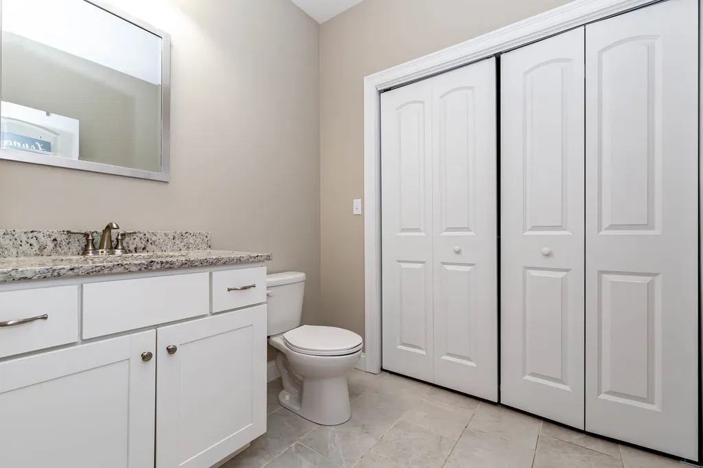 11 Montalcino Way Salem NH 03079