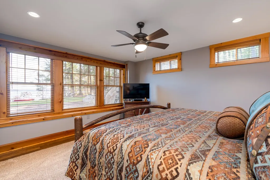 244 Krainewood Drive Moultonborough NH 03254