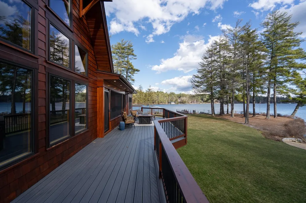 244 Krainewood Drive Moultonborough NH 03254