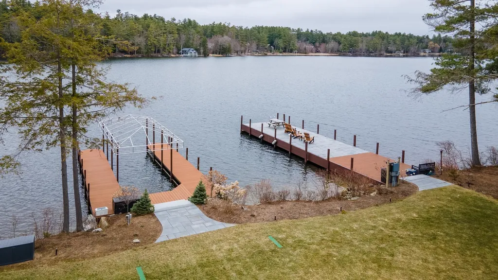 244 Krainewood Drive Moultonborough NH 03254