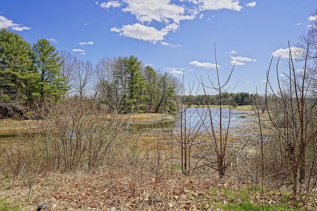 118 Piscataqua Bridge Road Madbury NH 03823