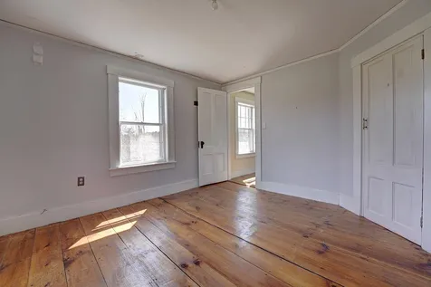 118 Piscataqua Bridge Road Madbury NH 03823