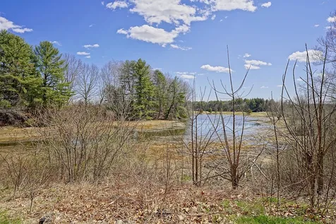 118 Piscataqua Bridge Road Madbury NH 03823