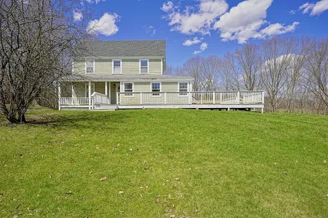 118 Piscataqua Bridge Road Madbury NH 03823