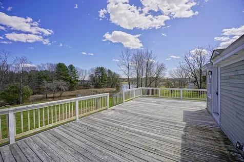 118 Piscataqua Bridge Road Madbury NH 03823
