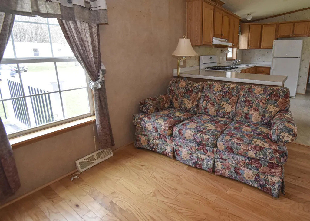 186 Lindale Circle Middlebury VT 05753