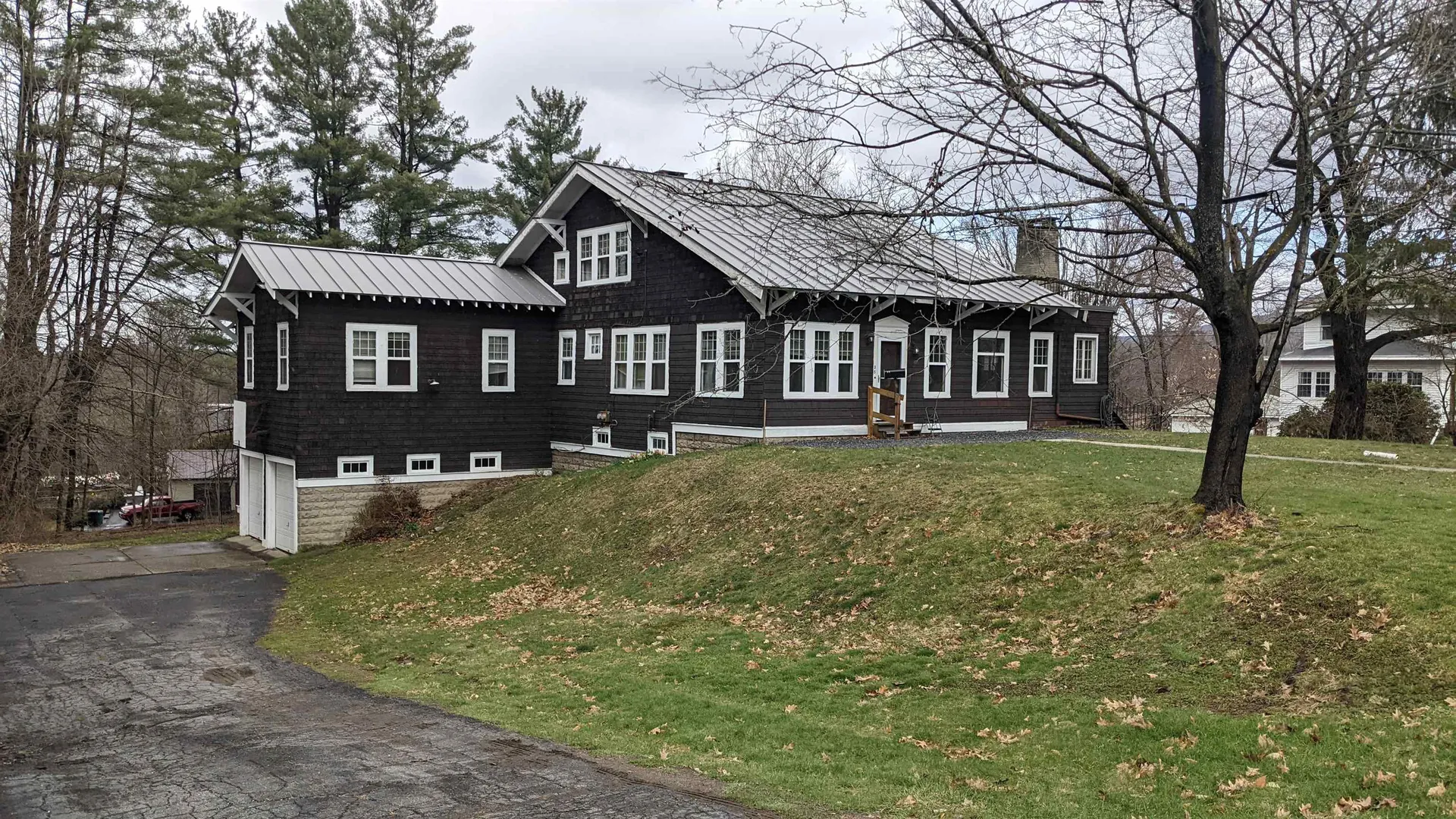 35 Charlestown Road Claremont NH 03743