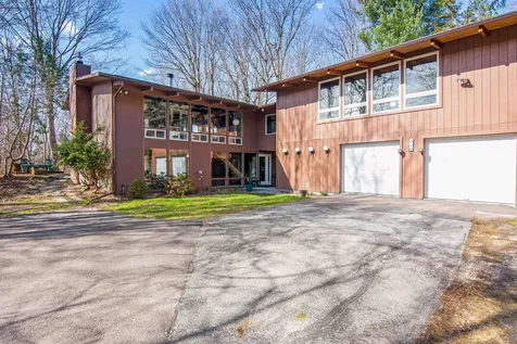 58 Potter Place Shelburne VT 05482