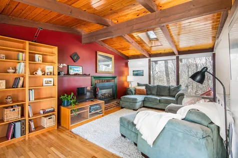 58 Potter Place Shelburne VT 05482
