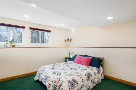 58 Potter Place Shelburne VT 05482