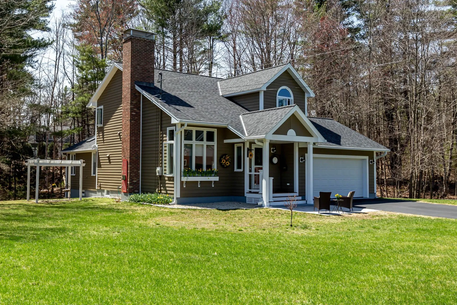 131 Homestead Circle Milford NH 03055