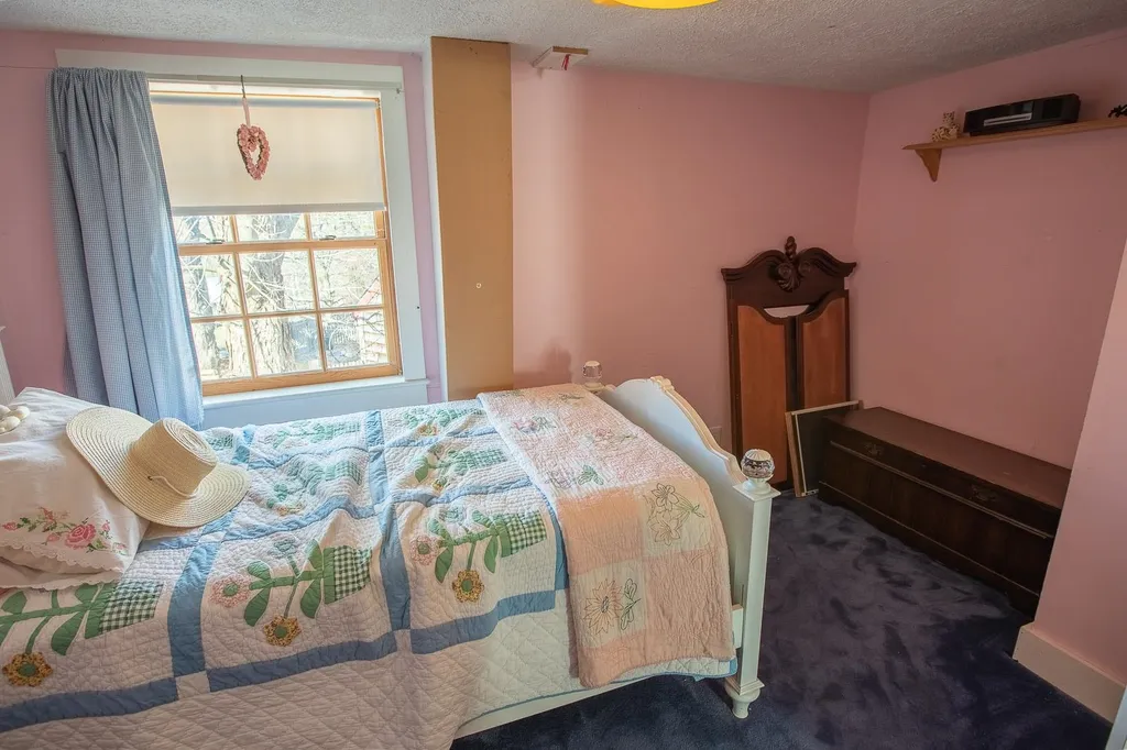 177 North Road Deerfield NH 03037