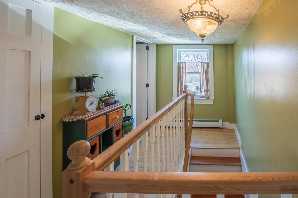 177 North Road Deerfield NH 03037