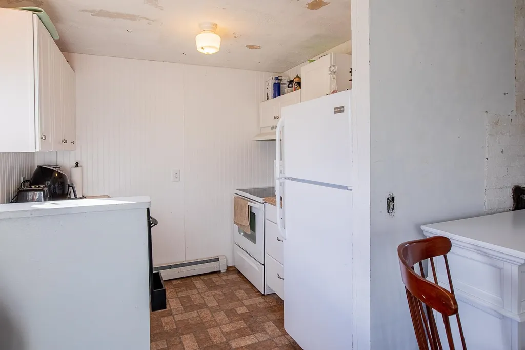 177 North Road Deerfield NH 03037