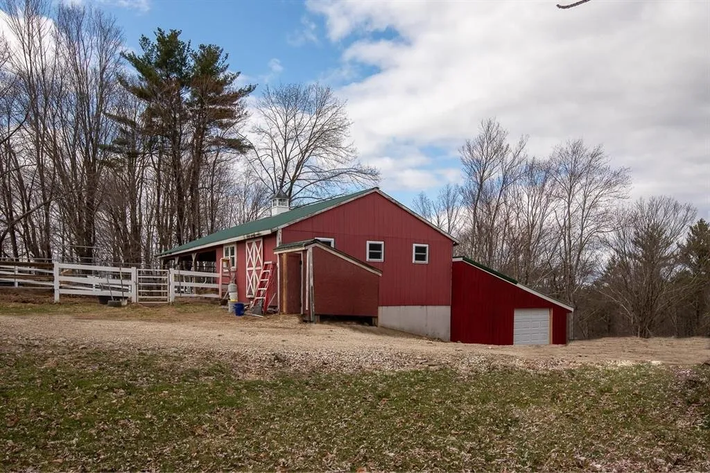 177 North Road Deerfield NH 03037