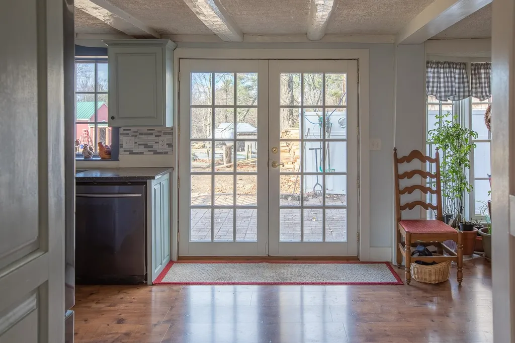 177 North Road Deerfield NH 03037