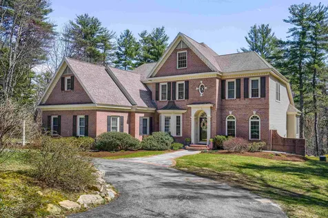 25 Cricket Hill Road Bedford NH 03110