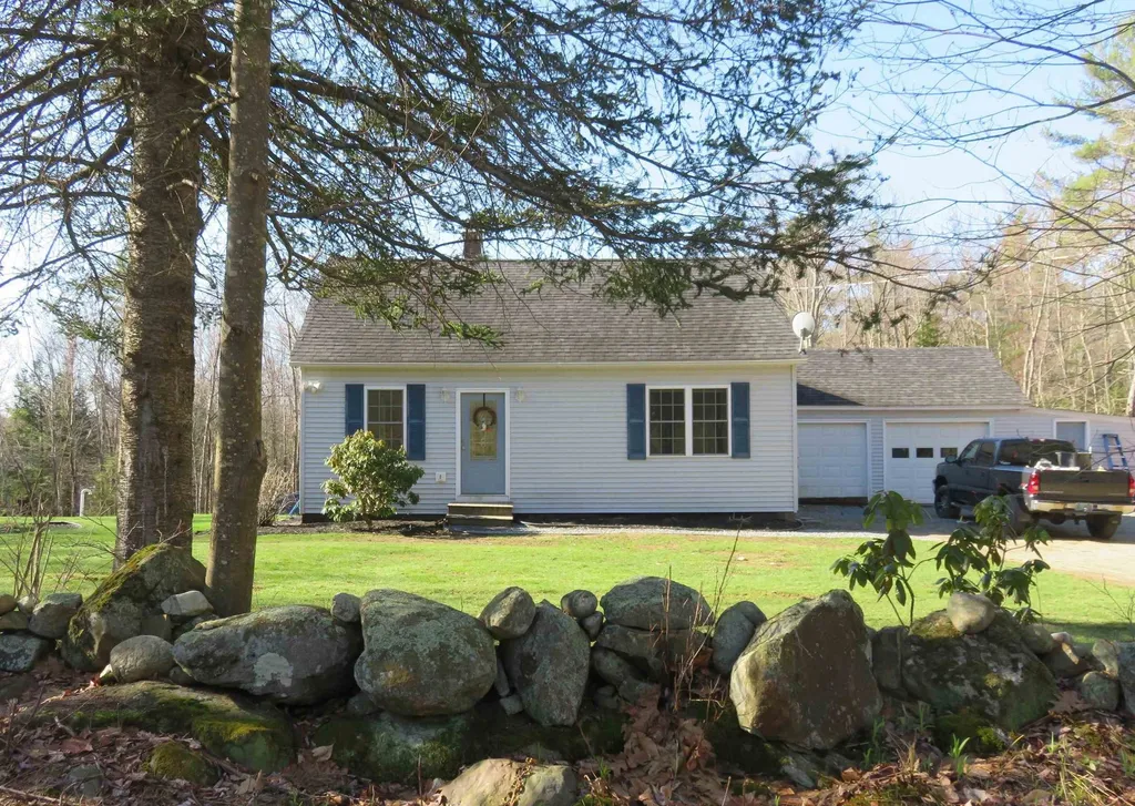 8 Perry Road Rindge NH 03461