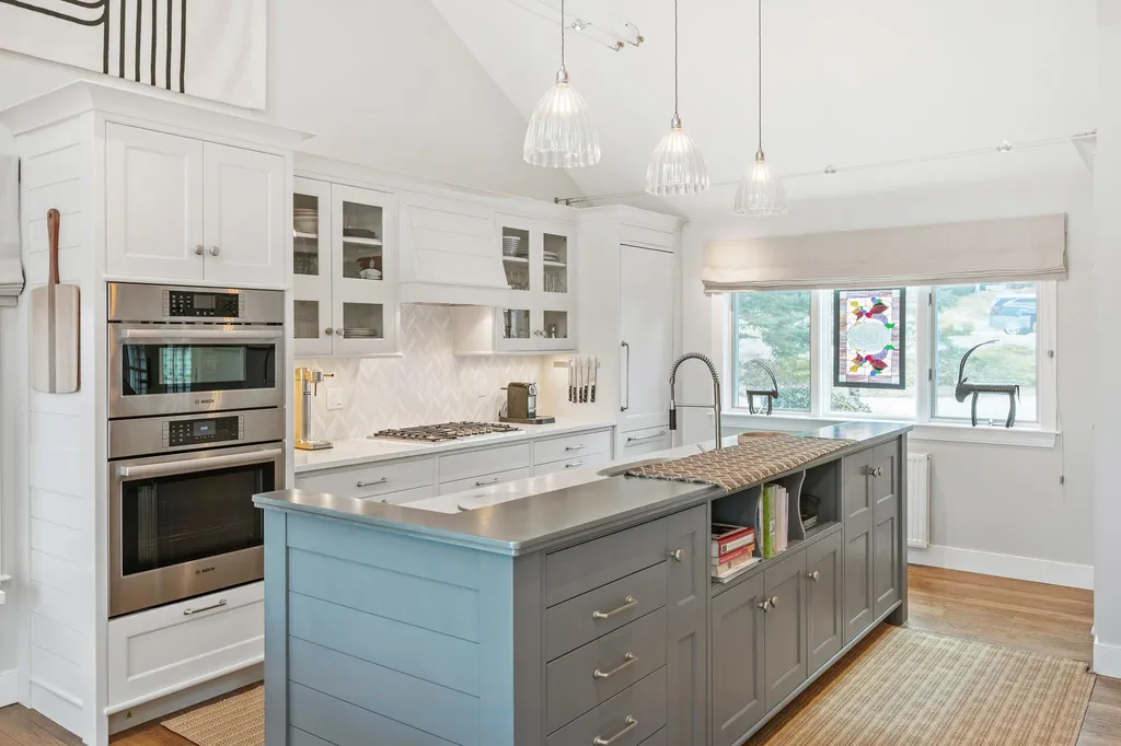 41 Prides Point Way Laconia NH 03246