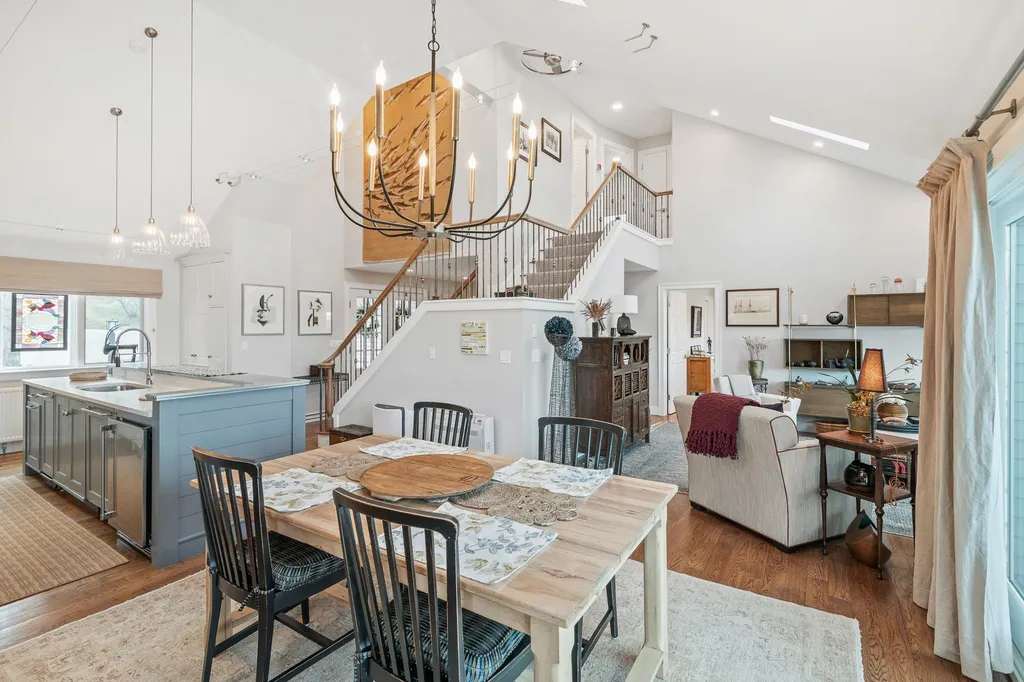 41 Prides Point Way Laconia NH 03246