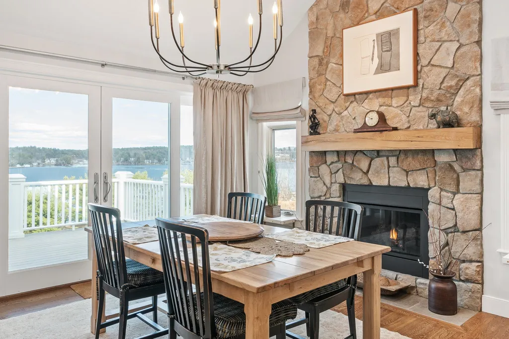 41 Prides Point Way Laconia NH 03246