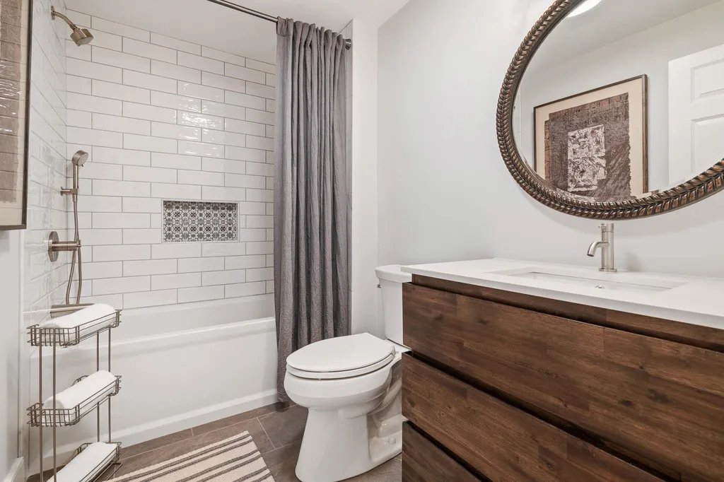 41 Prides Point Way Laconia NH 03246